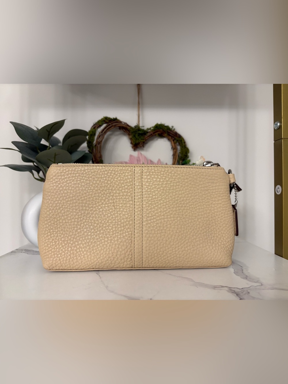 Coach Chelsea Soft Milled Pebbled Leather Large Wristlet - Picture 2 of 5